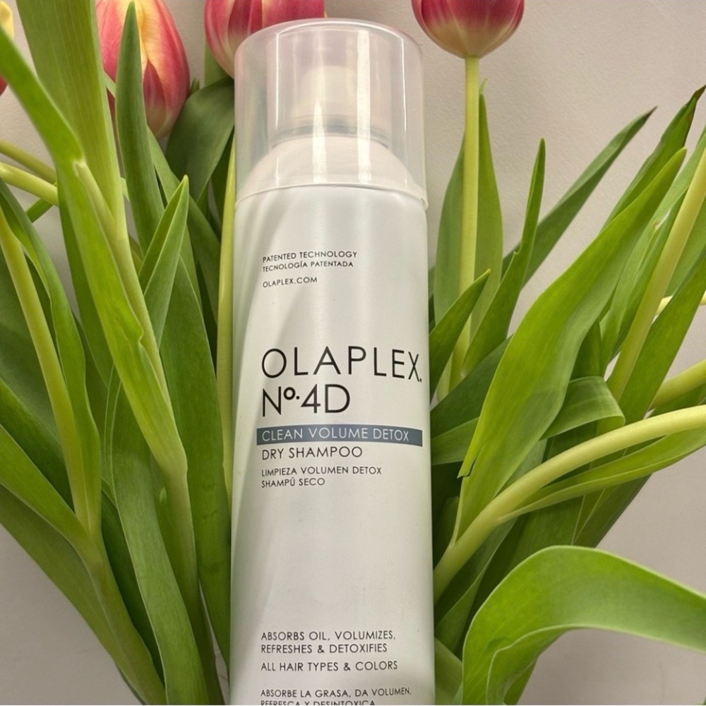OLAPLEX No.4D Clean Volume Detox Dry Shampoo - 6.3 oz.